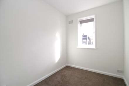 Central Road, Morden, Image 9
