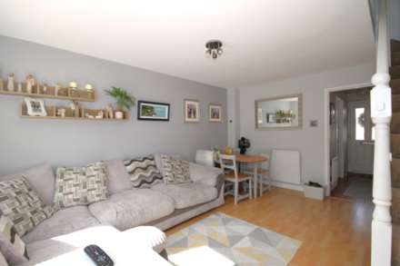 Broomloan Lane, Sutton, Image 4