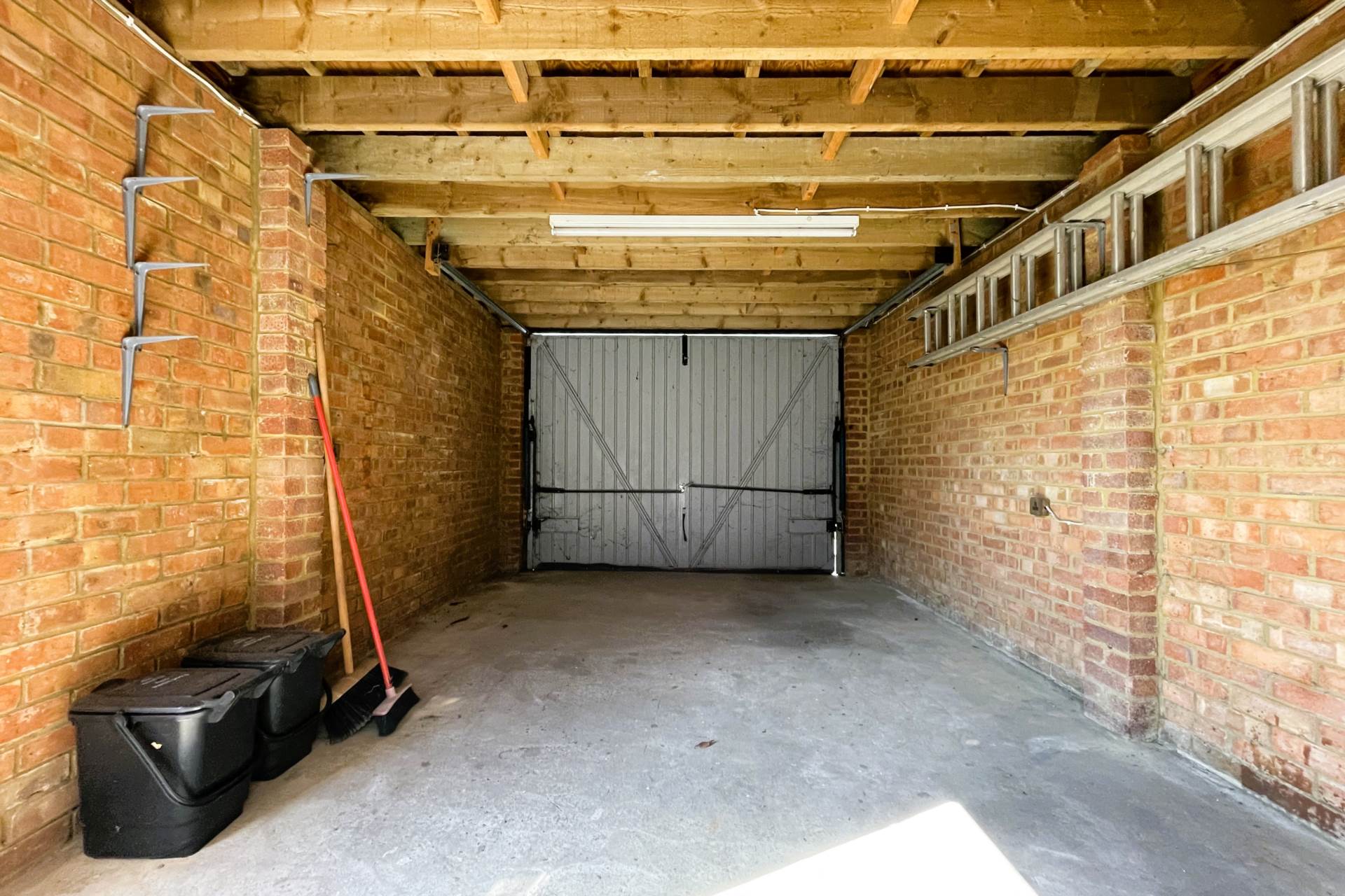 Woodstock Rise, Sutton, Image 16