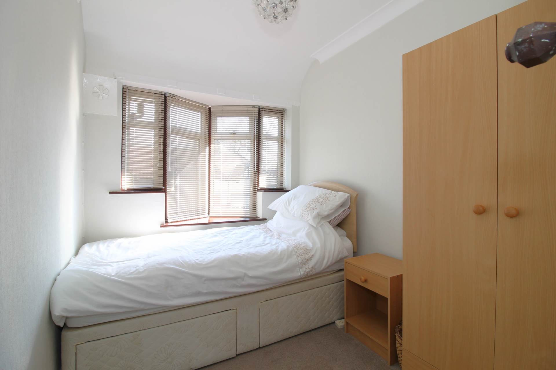 Woodstock Rise, Sutton, Image 9