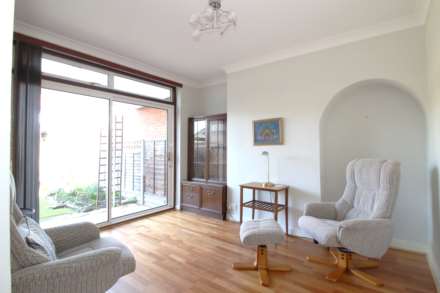 Woodstock Rise, Sutton, Image 4