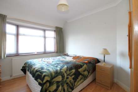Woodstock Rise, Sutton, Image 8