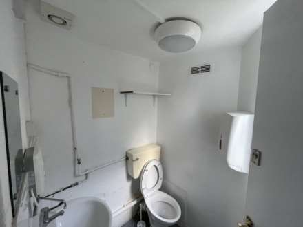 Brighton Road, Sutton, Image 6