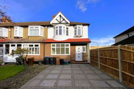 3 Bedroom End Terrace, Monkleigh Road, Morden