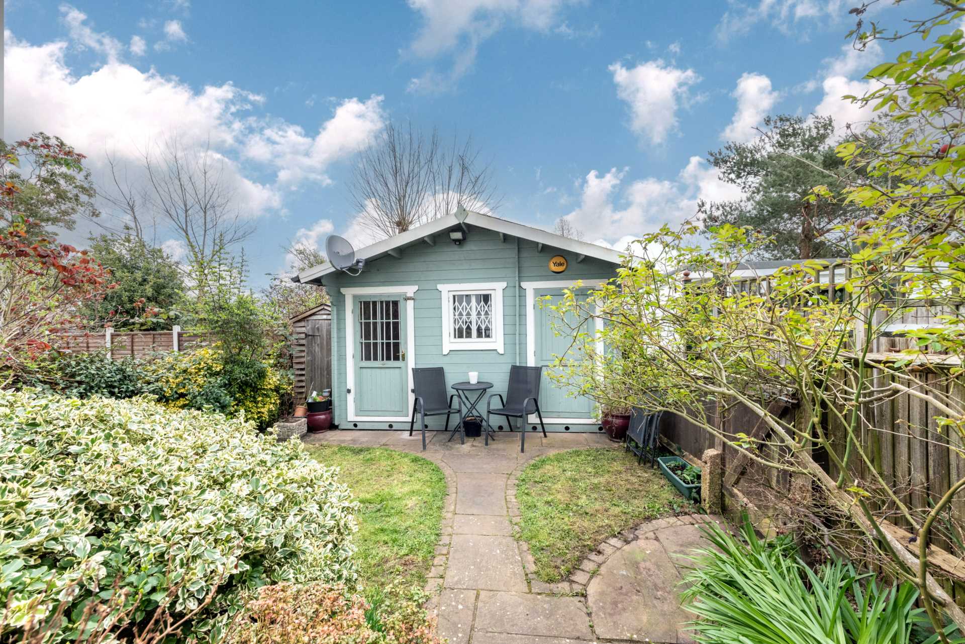 Tudor Drive, Morden, Image 10