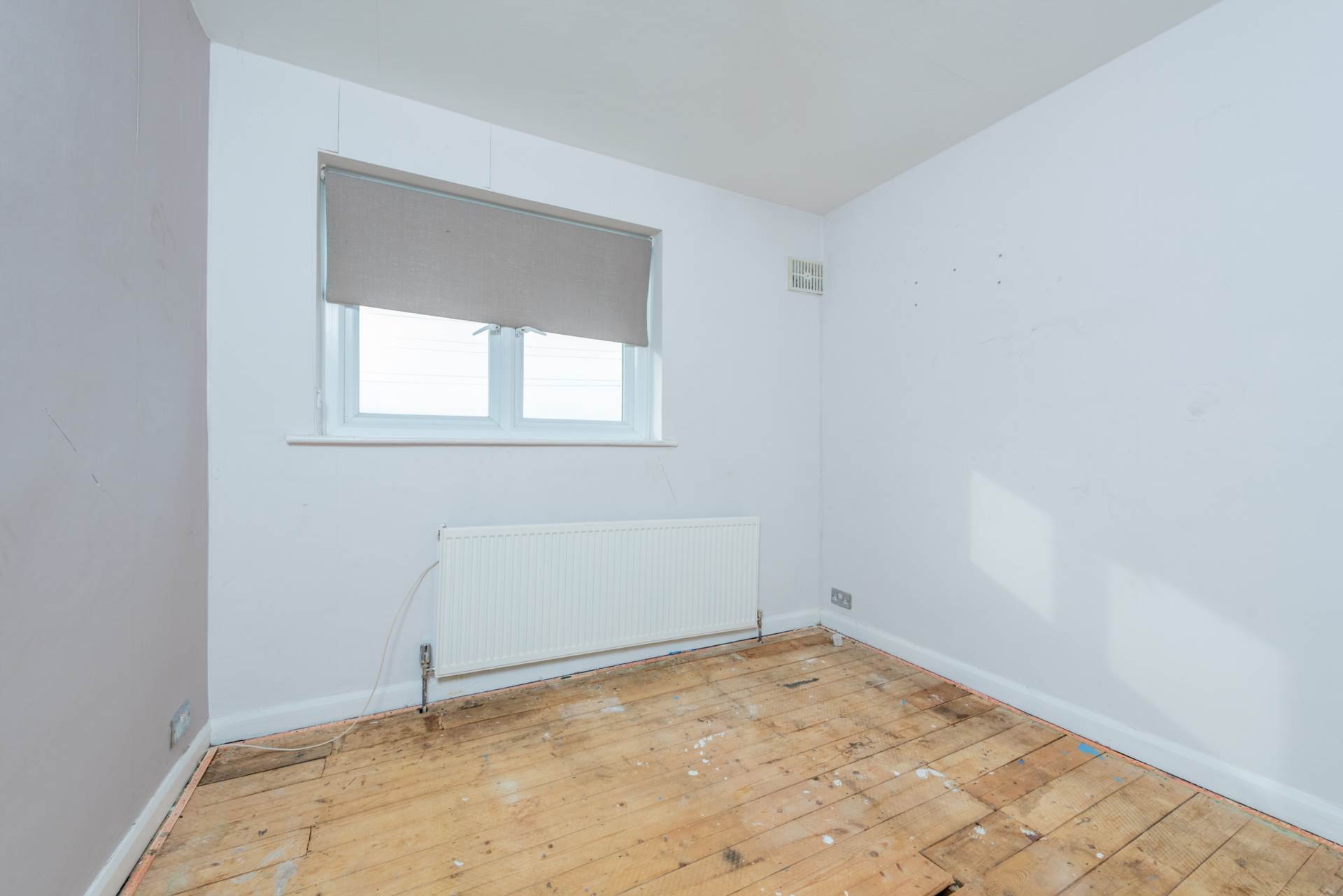 Kingsbridge Road, Morden, Image 6