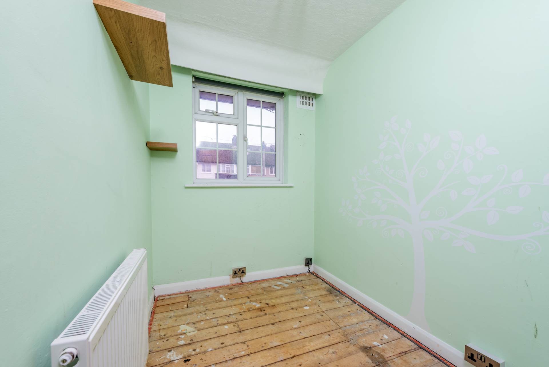 Kingsbridge Road, Morden, Image 8