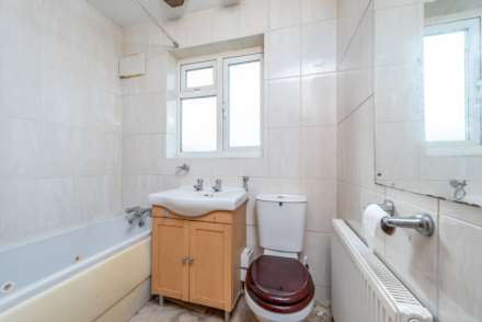 Kingsbridge Road, Morden, Image 9