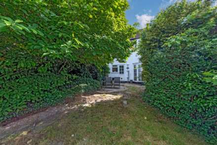 Seymour Avenue, Morden, Image 10