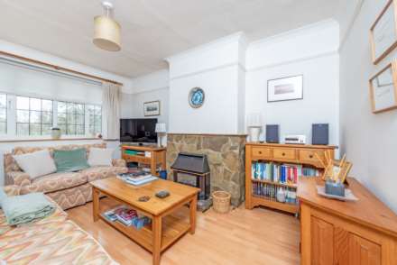 Epsom Road, Morden, Image 2