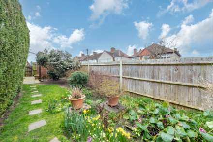 Epsom Road, Morden, Image 8