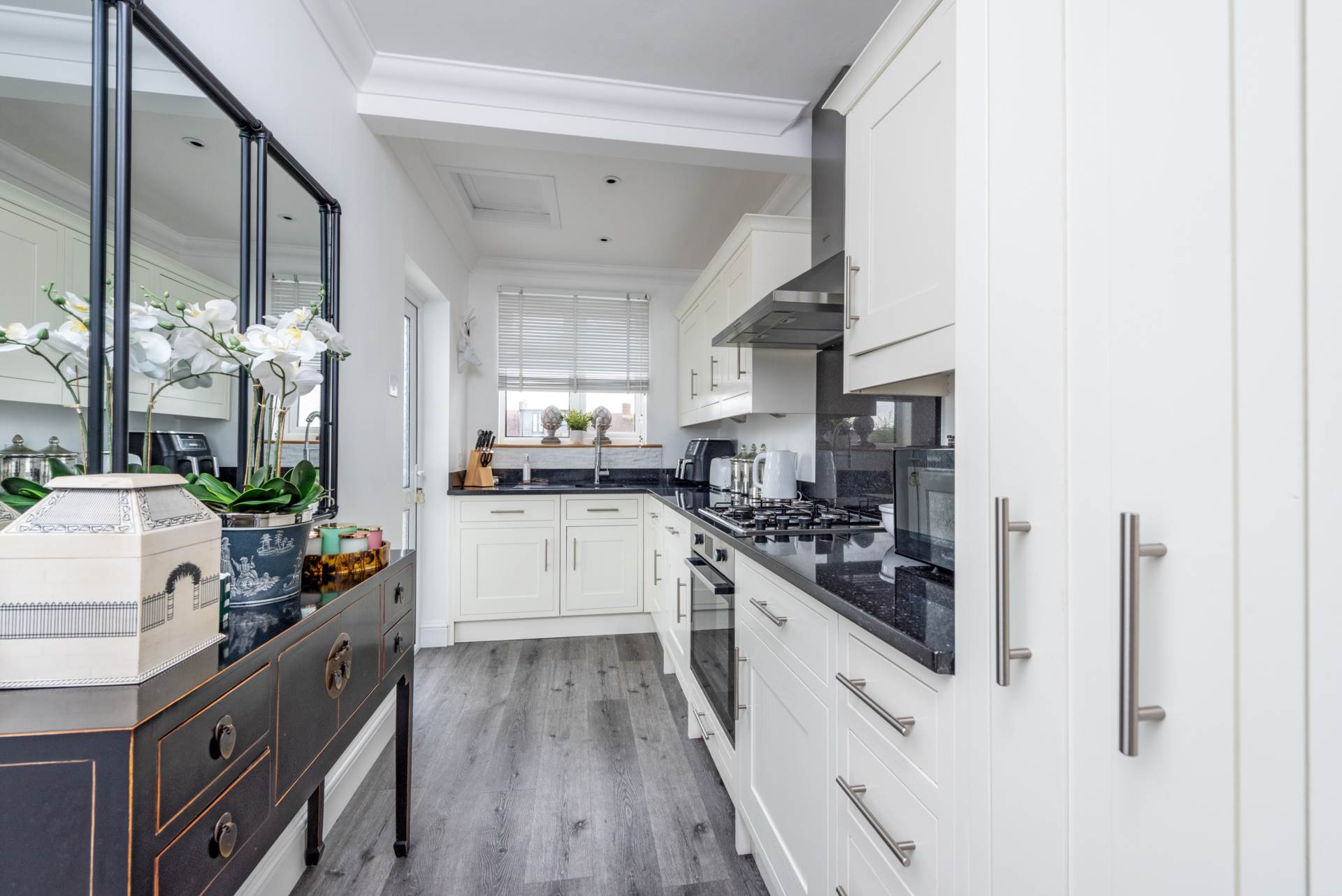 Kingsbridge Road, Morden, Image 5