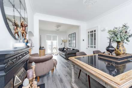 Kingsbridge Road, Morden, Image 4