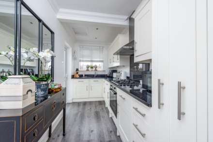 Kingsbridge Road, Morden, Image 5
