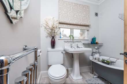 Kingsbridge Road, Morden, Image 9