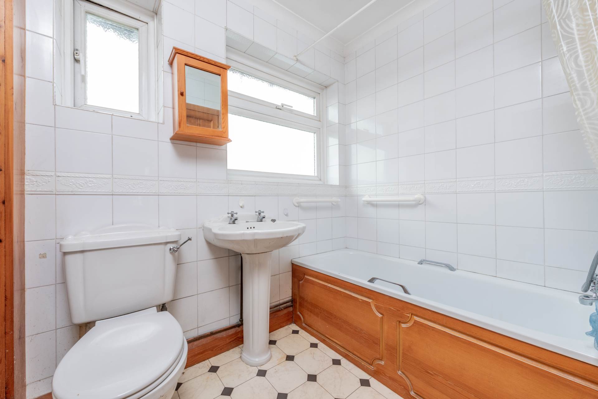 Cranmer Close, Morden, Image 11