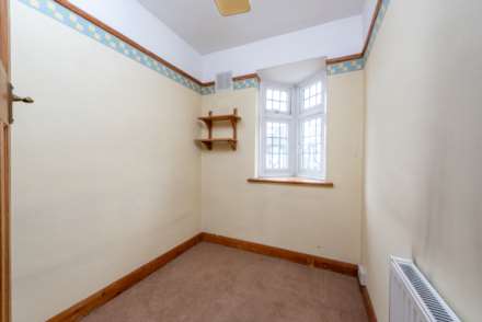 Cranmer Close, Morden, Image 10
