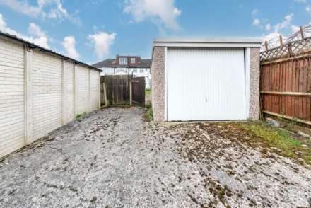 Cranmer Close, Morden, Image 14