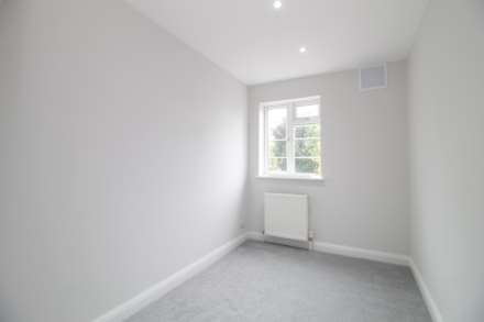 Stonecot Hill, Sutton, Image 7