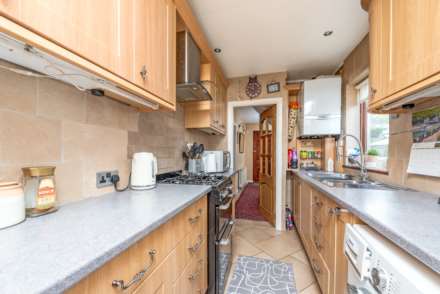Cardinal Avenue, Morden, Image 5