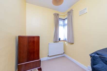 Cardinal Avenue, Morden, Image 8