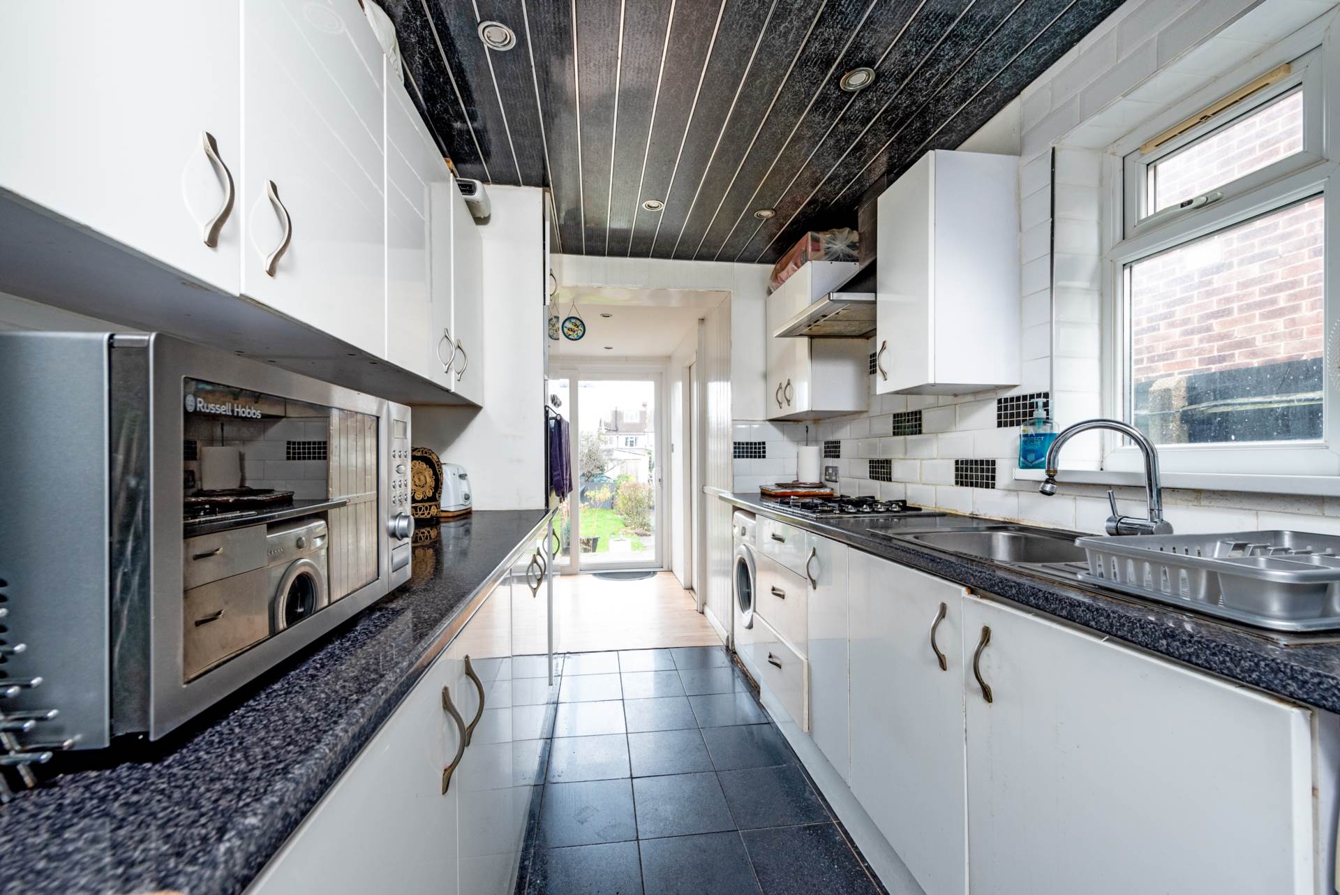 Tudor Drive, Morden, Image 3