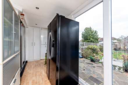 Tudor Drive, Morden, Image 10