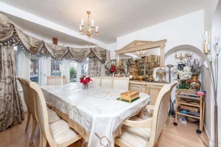 Tudor Drive, Morden, Image 2