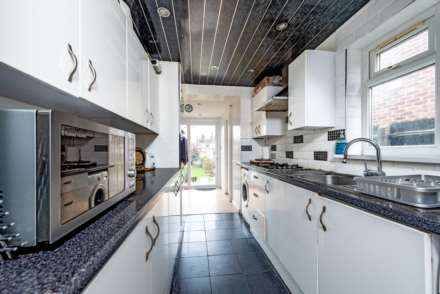 Tudor Drive, Morden, Image 3