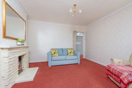Tudor Drive, Morden, Image 5