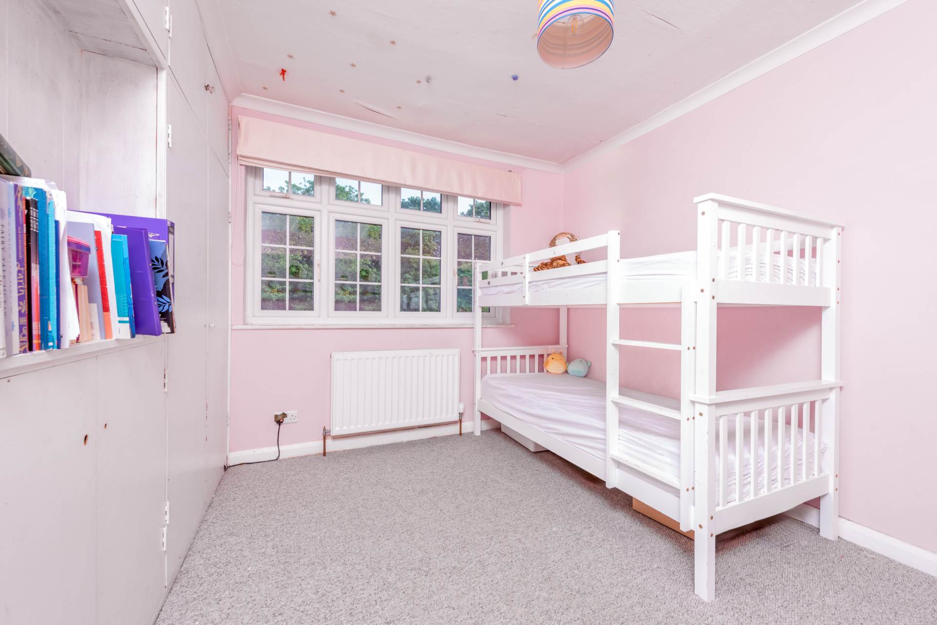 Hillcross Avenue, Morden, Image 11