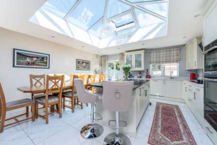 Property For Sale Hillcross Avenue, Morden