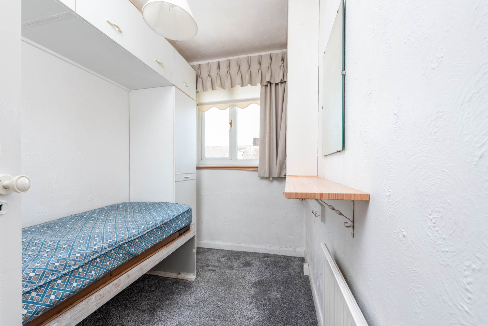 Kingsbridge Road, Morden, Image 12