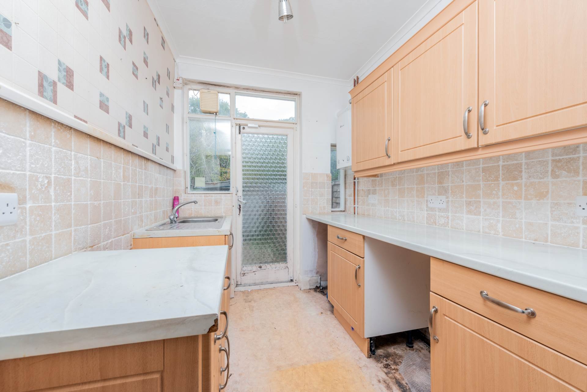 Rutland Drive, Morden, Image 4