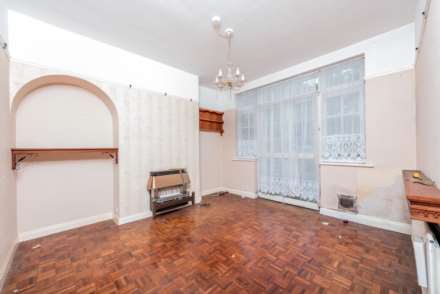 Rutland Drive, Morden, Image 3