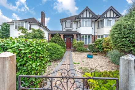 Epsom Road, Sutton, Image 1