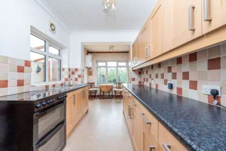 Epsom Road, Sutton, Image 3