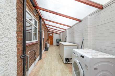 Epsom Road, Sutton, Image 6