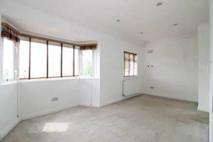 Burleigh Road, Sutton, Image 5