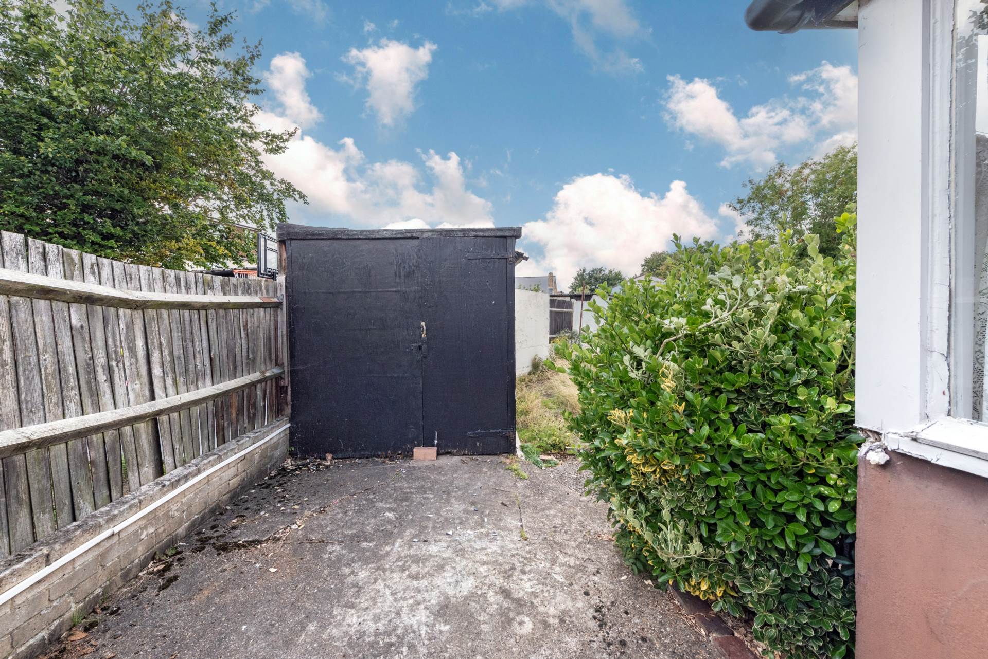 The Drive, Morden, Image 11