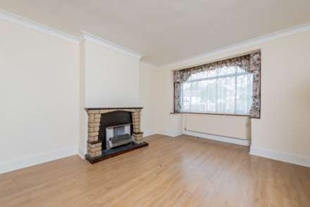 The Drive, Morden, Image 5