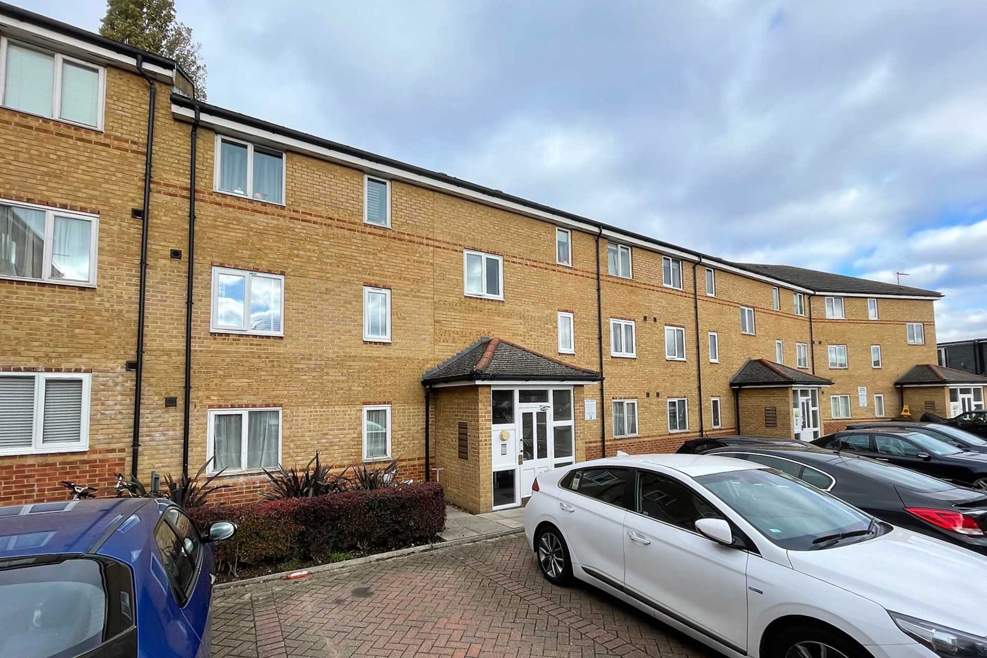 Beaver Close, Morden, Image 1