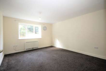 Beaver Close, Morden, Image 2