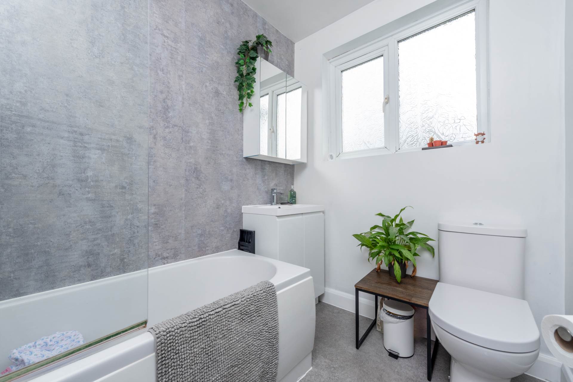 Rosebery Close, Morden, Image 11