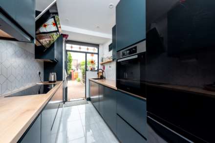 Aragon Road, Morden, Image 8