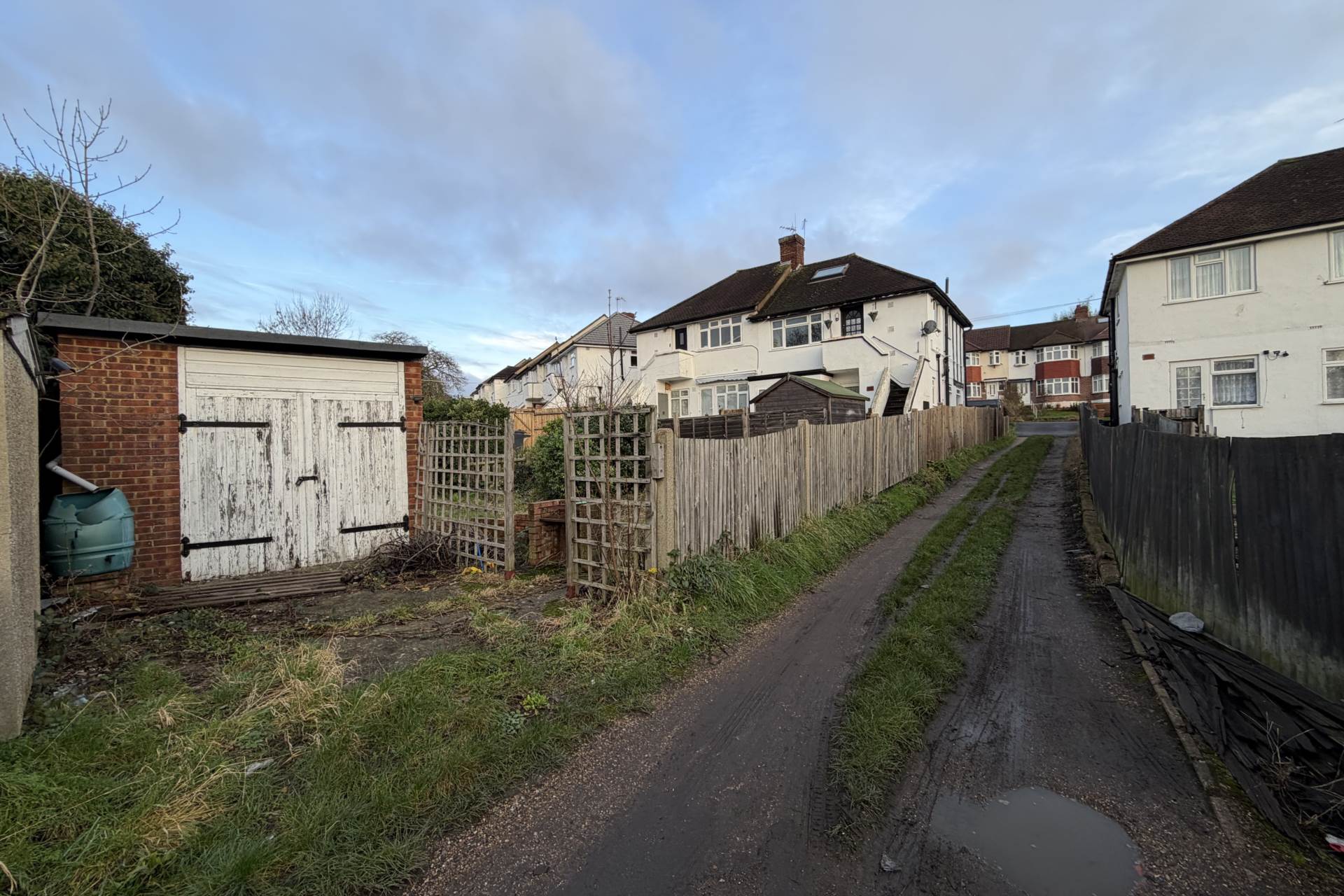 Lynmouth Avenue, Morden, Image 4