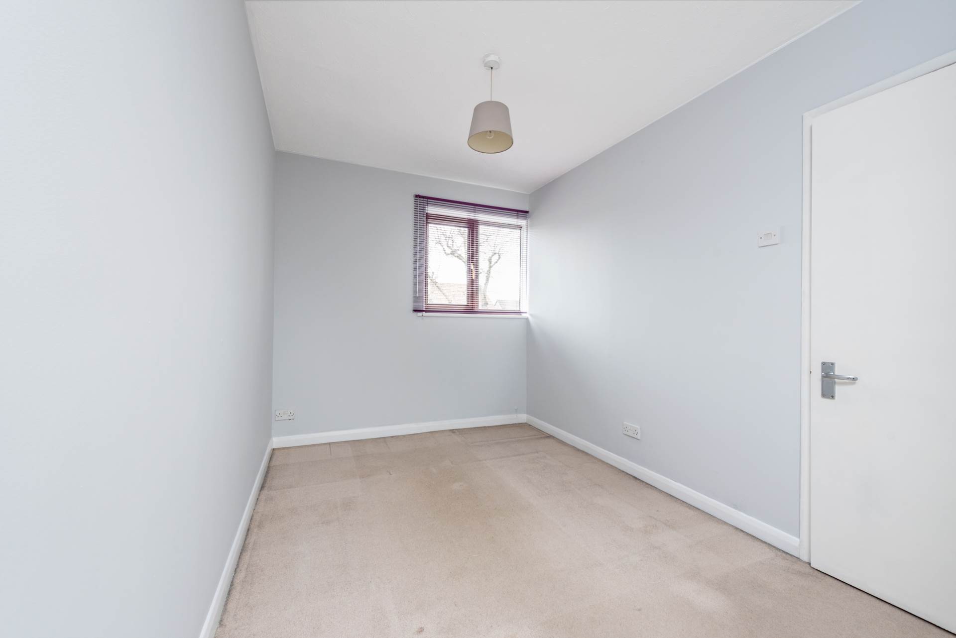 Erskine Road, Sutton, Image 4