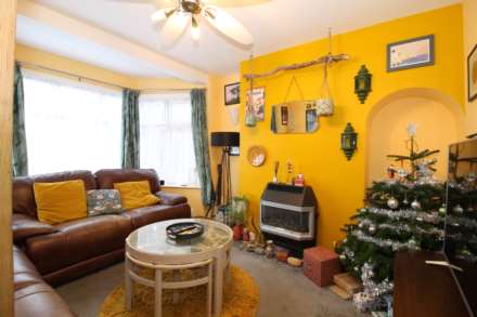 Aragon Road, Morden, Image 5