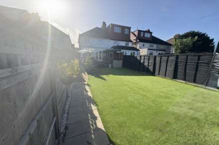 Gillian Park Road, Sutton, Image 14