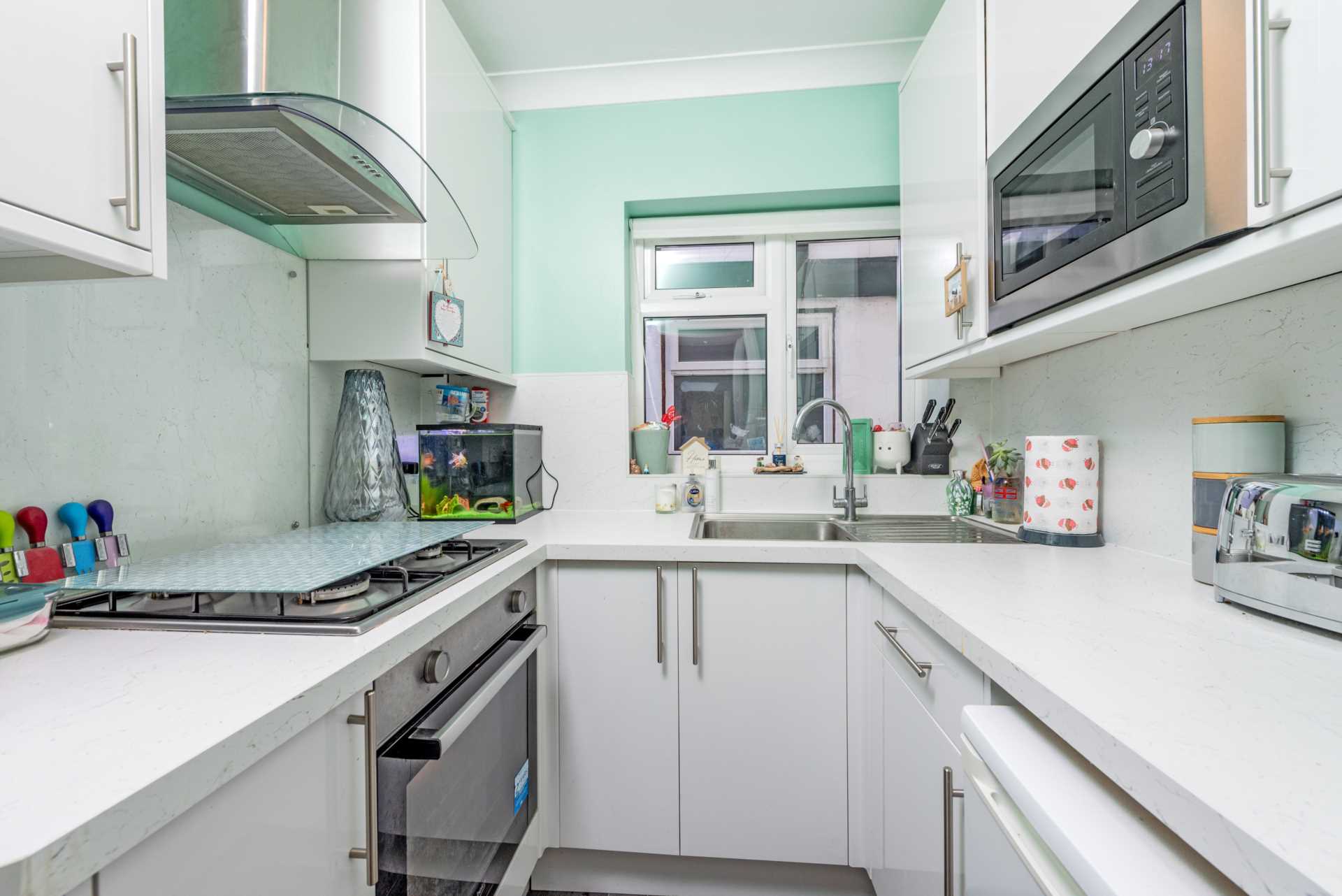 Lynmouth Avenue, Morden, Image 3